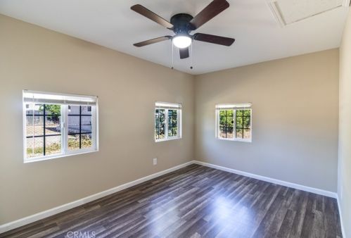 2824 Wall Ave, San Bernardino CA  92404-3633 exterior