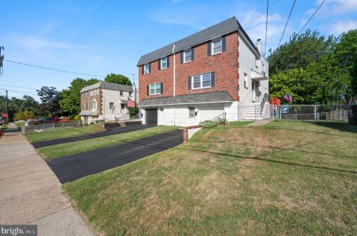 1615 High St, Norristown, PA 19401-3521