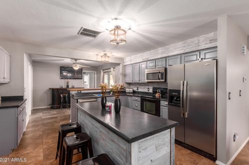 3668 Tyson St, Chandler AZ  85226-4061 exterior