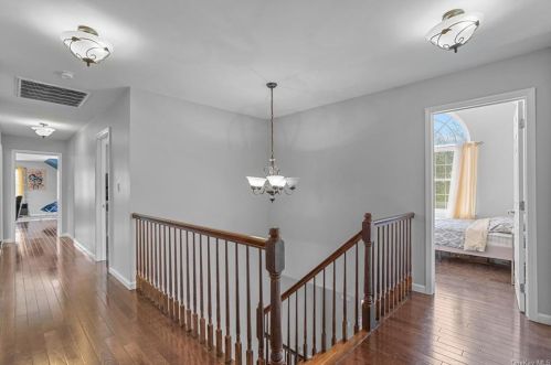 104 Dejong Ct, Montgomery NY  12549-1874 exterior