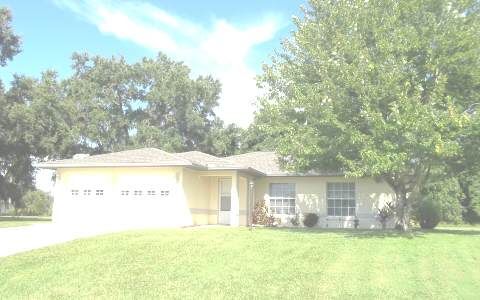 225 Dells Dr, Sebring, FL 33876-6352