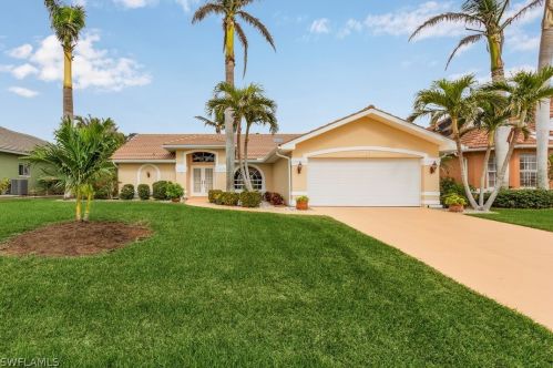 2713 52 St, Cape Coral FL  33914-6517 exterior