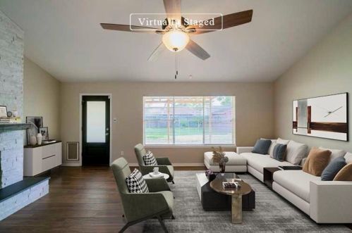 5403 Woodville Ln, Pearland, TX 77584-1214