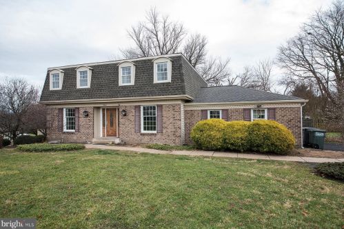 11 Galena Ct, Southampton PA  18966-1125 exterior