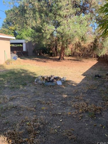 3039 E St, San Bernardino, CA 92405-2613