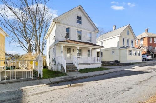 3 Griswold Ct, United States Coast Guard Ac CT  06320-5209 exterior