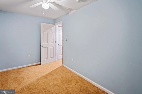 2 Ethan Ter, Swedesboro NJ  08085-4035 exterior