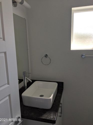 4401 21st St, Phoenix AZ 85040-2516 exterior