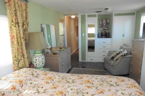 5708 Bar X St, Tucson AZ  85713-6409 exterior