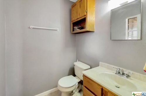 1905 Morningside St, Victoria TX 77901-7243 exterior