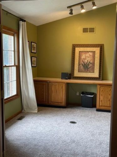 2310 Chickasaw Dr, London OH  43140-9014 exterior