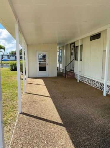 38 Island Lake Ln, Naples, FL 34114-3959