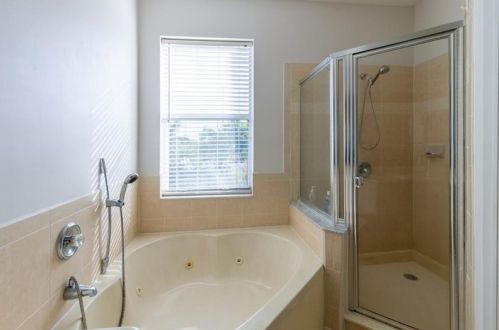 7662 19 St, Hollywood FL 33024-3633 exterior