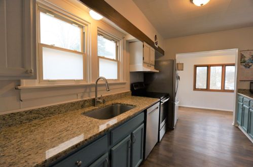 30 Eastern Ave, Covington KY 41018-1922 exterior