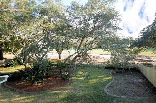 61 Lake Lorraine Cir, Shalimar FL  32579-1617 exterior