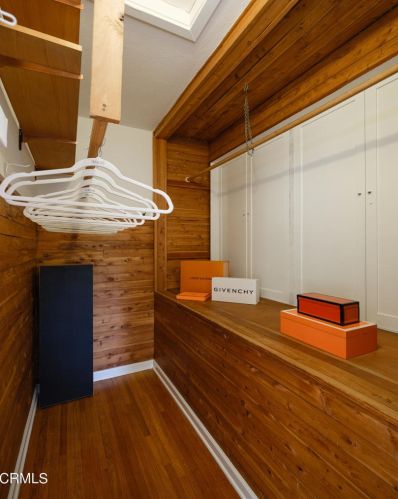 1765 Homewood Dr, Altadena CA  91001-2750 exterior