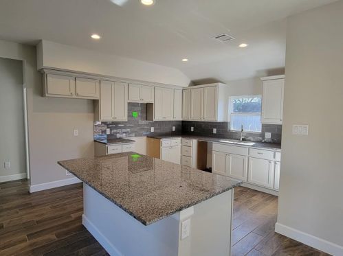 1432 Ladelle St, Dinsmore TX  77488-3428 exterior
