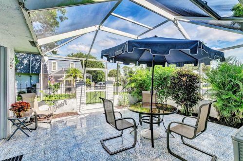 12079 Basin St, West Palm Beach, FL 33414-5754