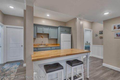 209 St, Brielle NJ exterior