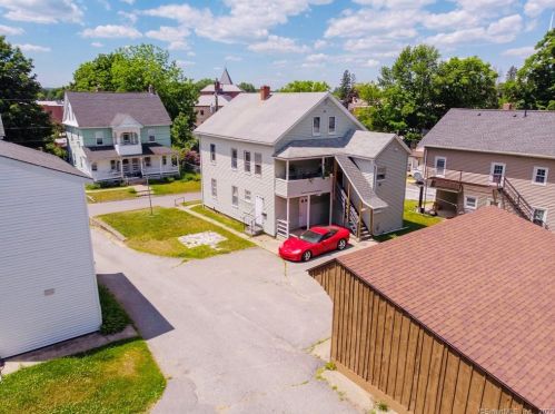 44 High St, Killingly CT 06239-3017 exterior