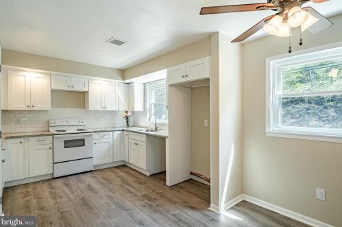 4956 Skippack Pike, Collegeville PA  19473-2049 exterior