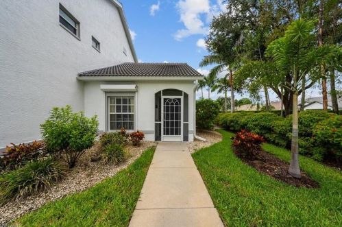 1110 Partridge Cir, Naples, FL 34104-8806