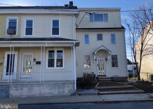 1544 Lafayette St, Lebanon, PA 17042-5837