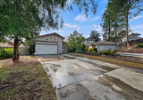 41975 Teatree Ct, Temecula, CA 92591-3824
