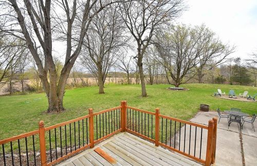 17192 Shieldsville Blvd, Faribault, MN 55021-7757