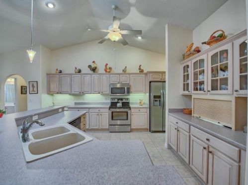 11860 179th St, Summerfield, FL 34491-8016