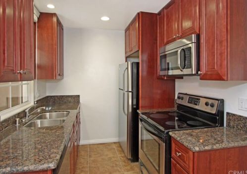 1216 Balboa Blvd, Newport Beach CA  92661-1420 exterior