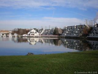 614 Popes Island Rd, Milford CT  06461-1742 exterior