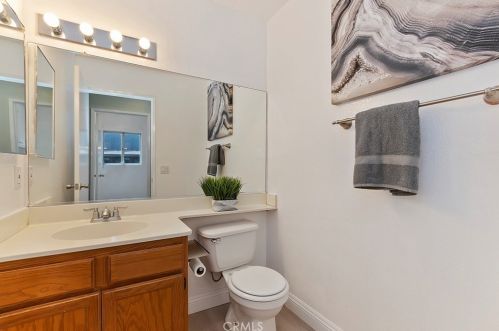 3460 Orangewood Ave, Rialto CA  92377-3604 exterior