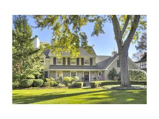 10300 Lake Shore Blvd, Cleveland, OH 44108-1061