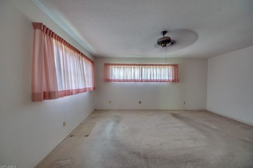 314 Hollywood St, Lehigh Acres FL  33936-5336 exterior