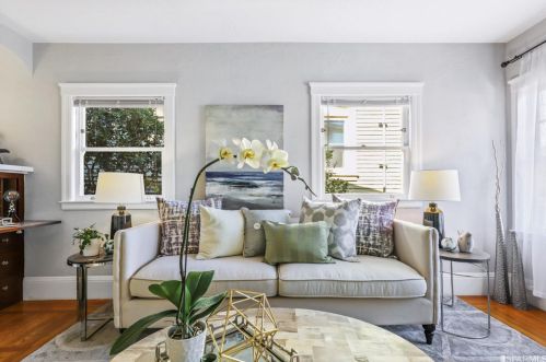 3061 Dakota St, Oakland CA 94602-3801 exterior