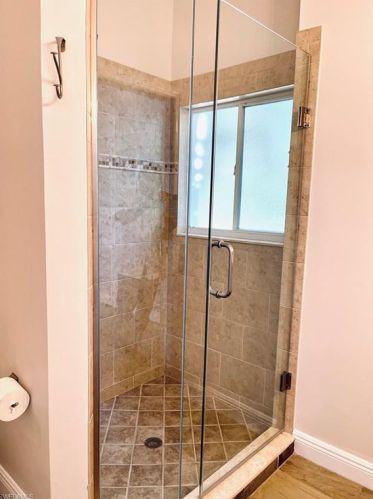 421 12th Ave, Naples FL  34102-6317 exterior