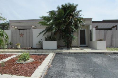 4324 Cedar Grove St, Tarpon Springs, FL 34691-3760