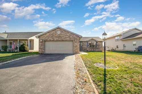 8717 124th Pl, Crown Point, IN 46307-4700