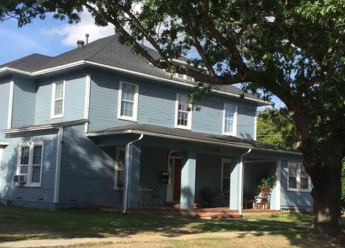 521 Texas St, Denton, TX 76209-3205