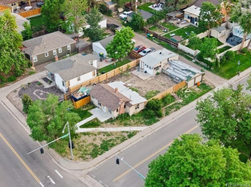 3801 Logan St, Englewood CO 80113-6845 exterior