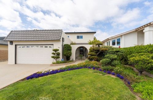 2427 234th St, Torrance, CA 90501-5737