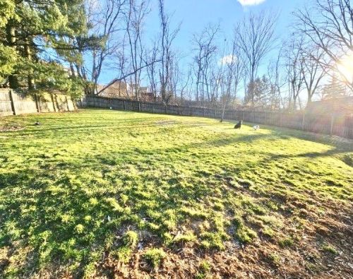 114 Oakhurst Rd, Pittsburgh PA  15215-1452 exterior