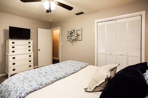 1221 Newport Ave, Lakeland FL 33803-3361 exterior