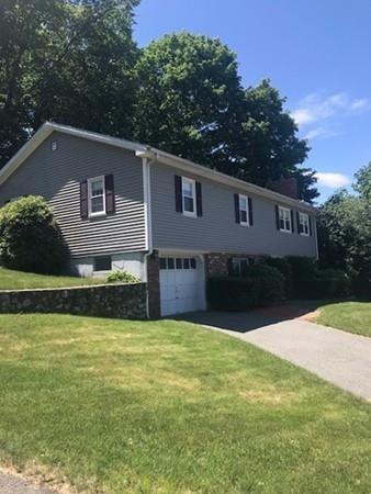 29 Old Nahant Rd, Wakefield, MA 01880-3822