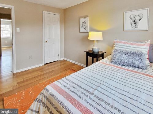 38 Orch Ct, Limerick PA 19468-2910 exterior