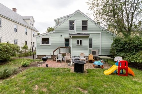 22 Washington Street Pl, Boston MA  02136-3329 exterior