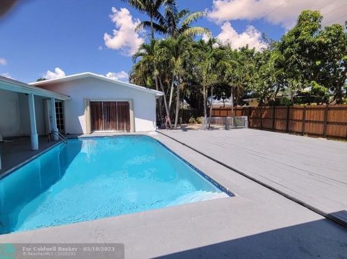 6901 16 Ct, Hollywood FL 33027-2315 exterior