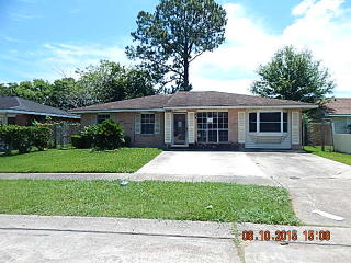 1817 Family Ct, Marrero, LA 70072-3333