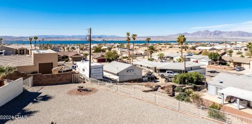 2544 Sunkentree Ln, Lake Havasu City, AZ 86403-3860